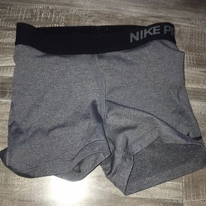 gray Nike pro spandex